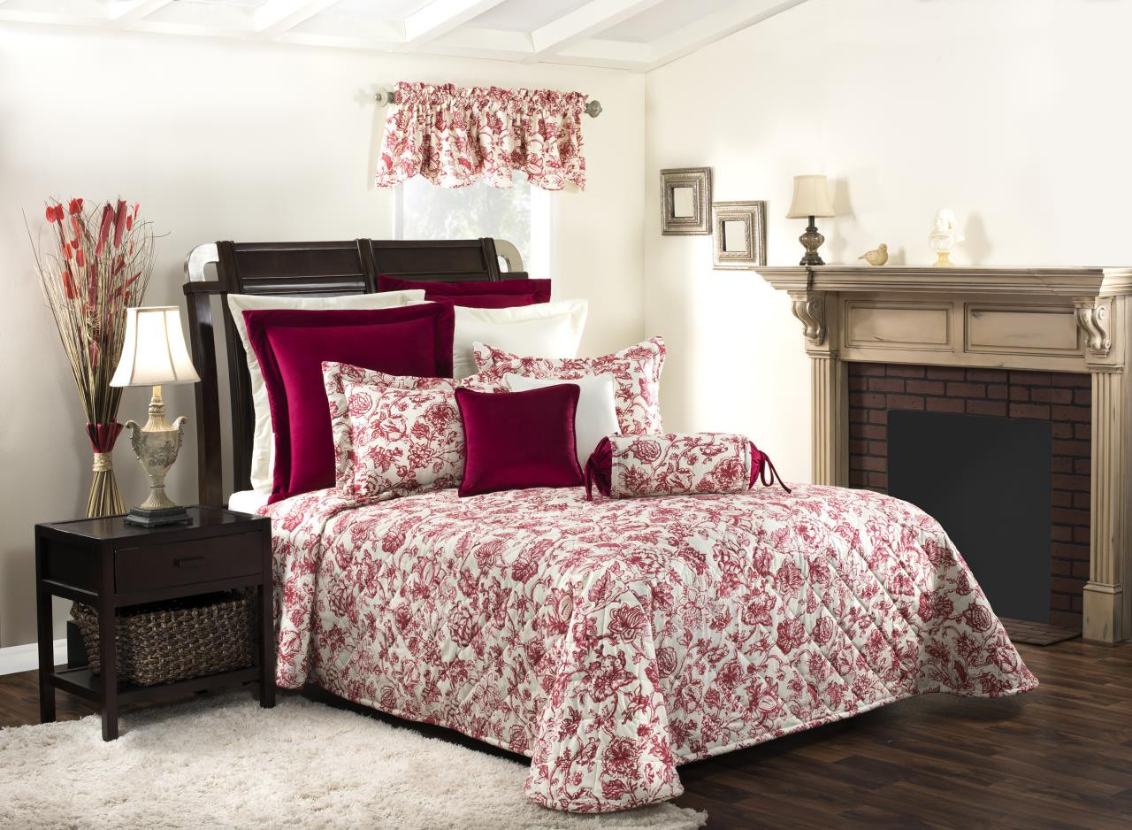 Nadine Bedding Collection -