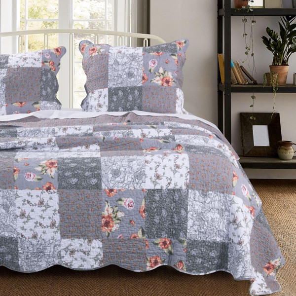 Giulia Quilt Collection -