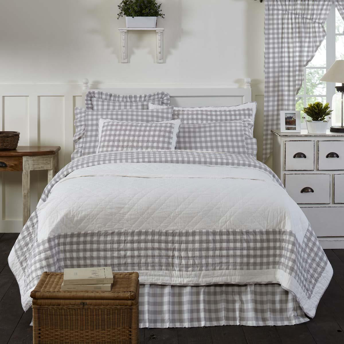 Annie Buffalo Grey Quilt Collection -