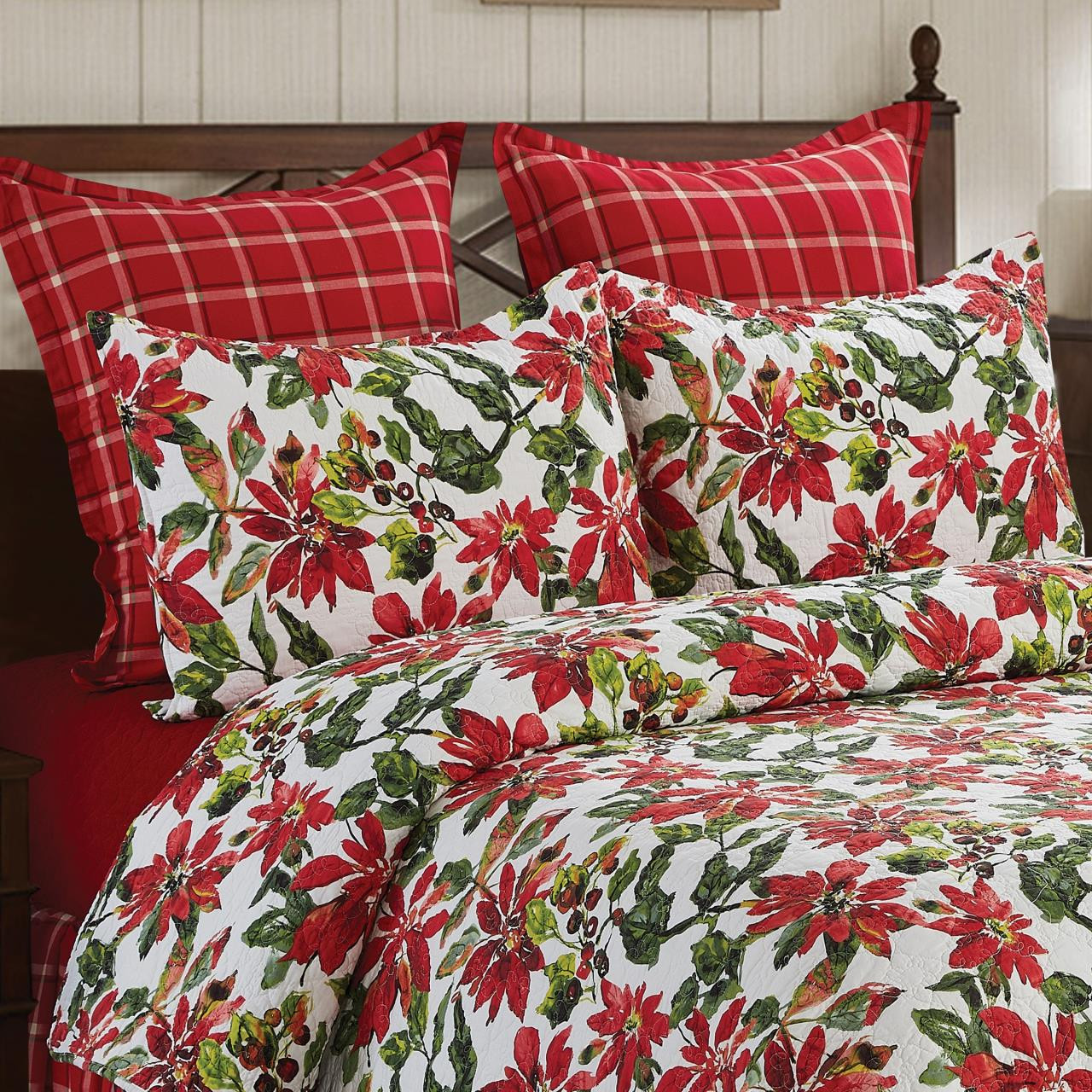 Poinsettia Quilt Collection -