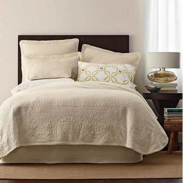 William And Mary Matelasse Bedspread & Coverlet Collection -