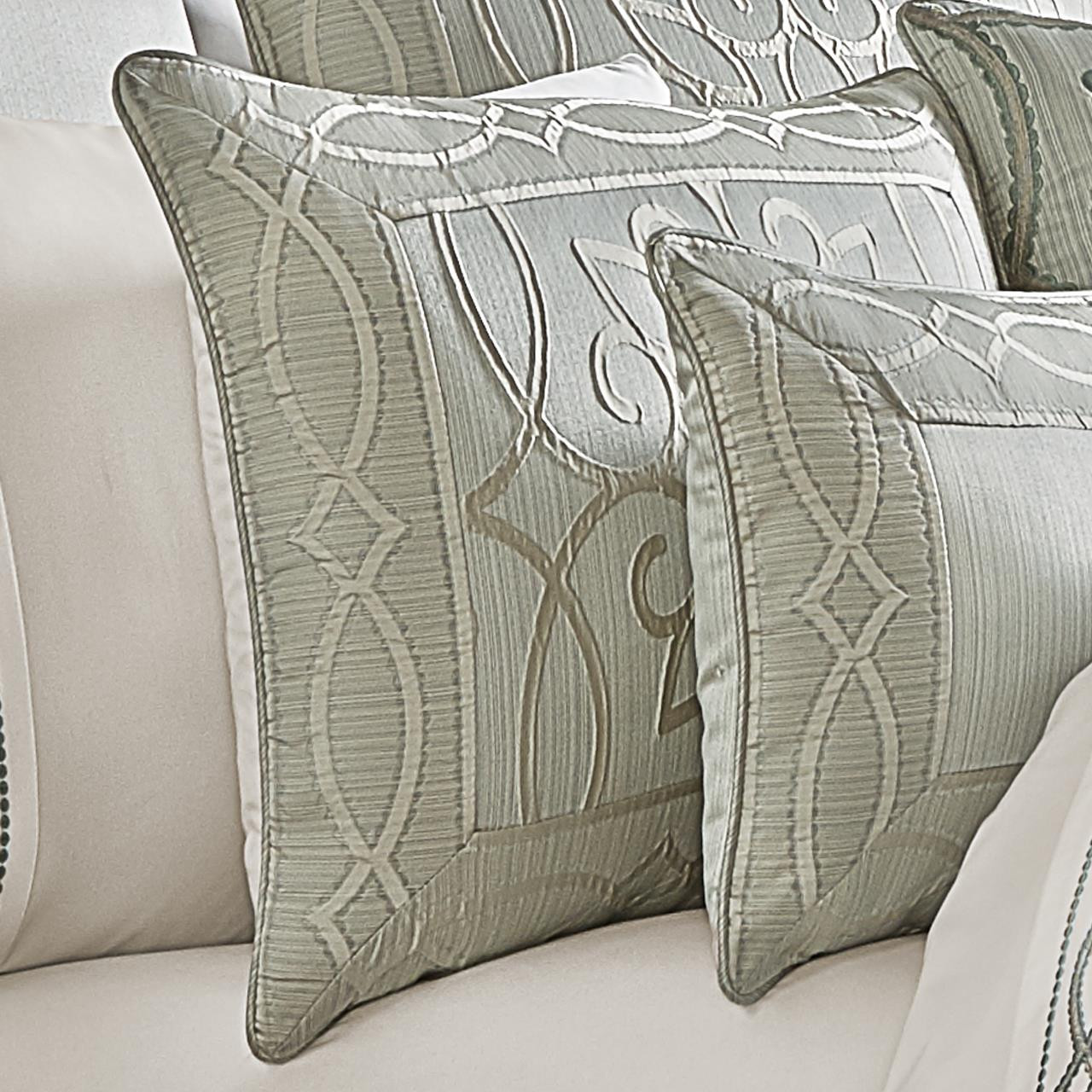 Nouveau Spa Comforter Collection -