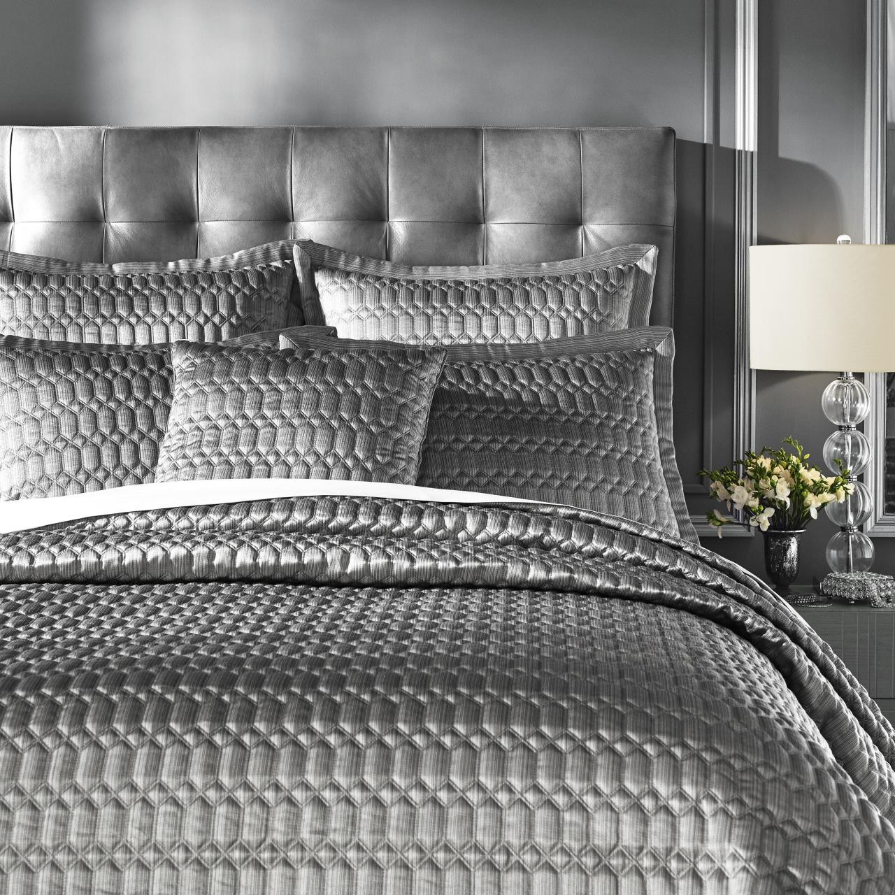 Luxembourg Silver Quilt Collection -