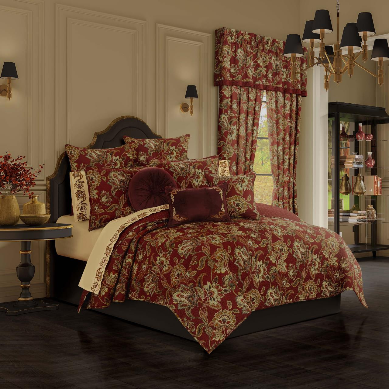 Motecito Red Bedding Collection -