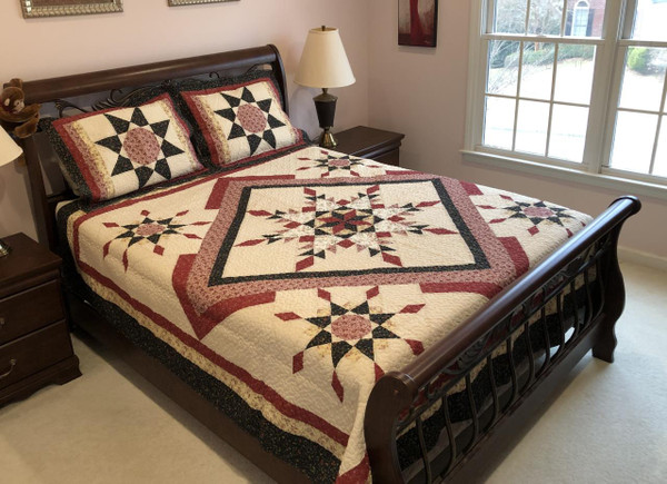 Feathered Star Quilt - 637173733864