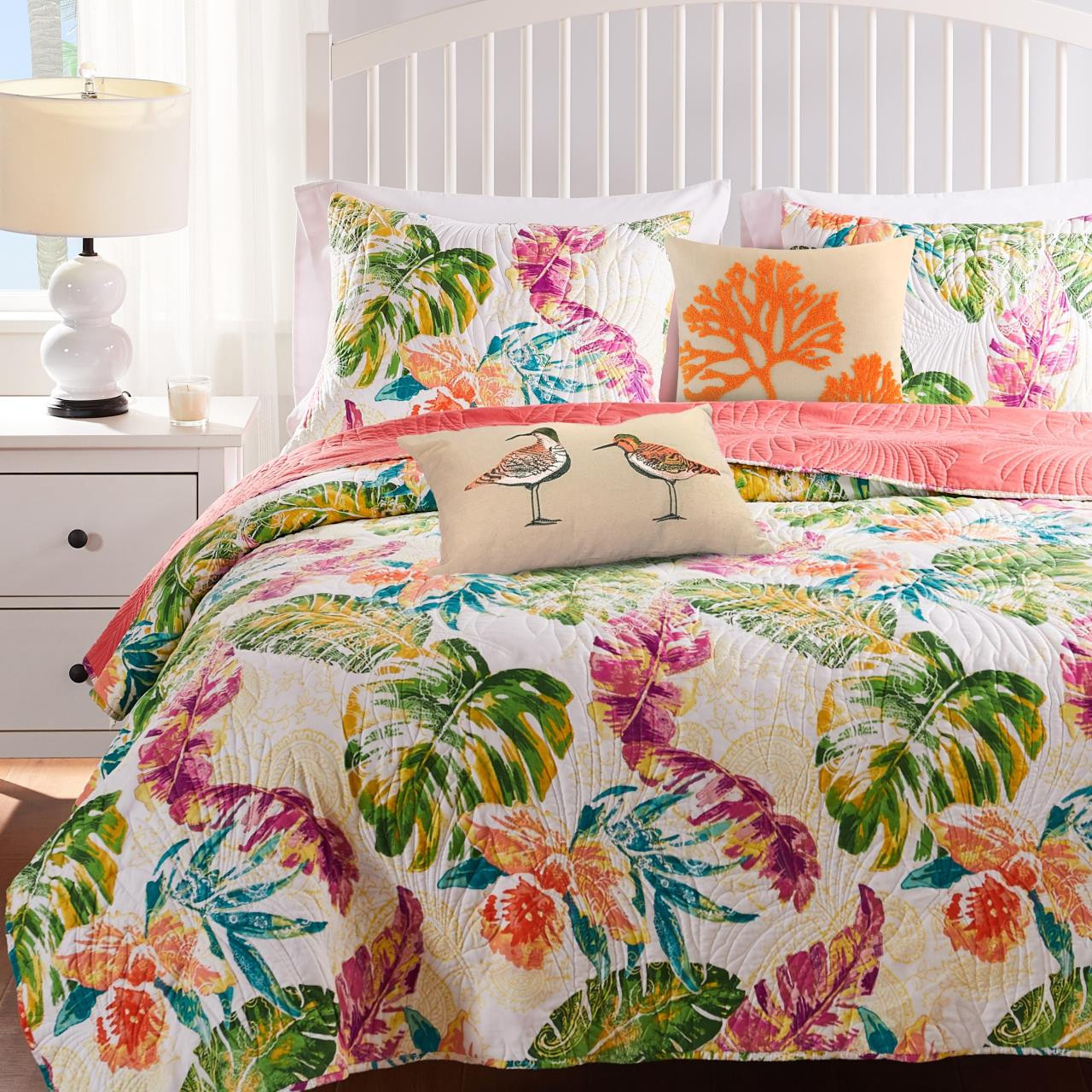 Tropics Coral Quilt Collection -