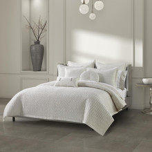 Brilliance Ivory Quilt Collection -
