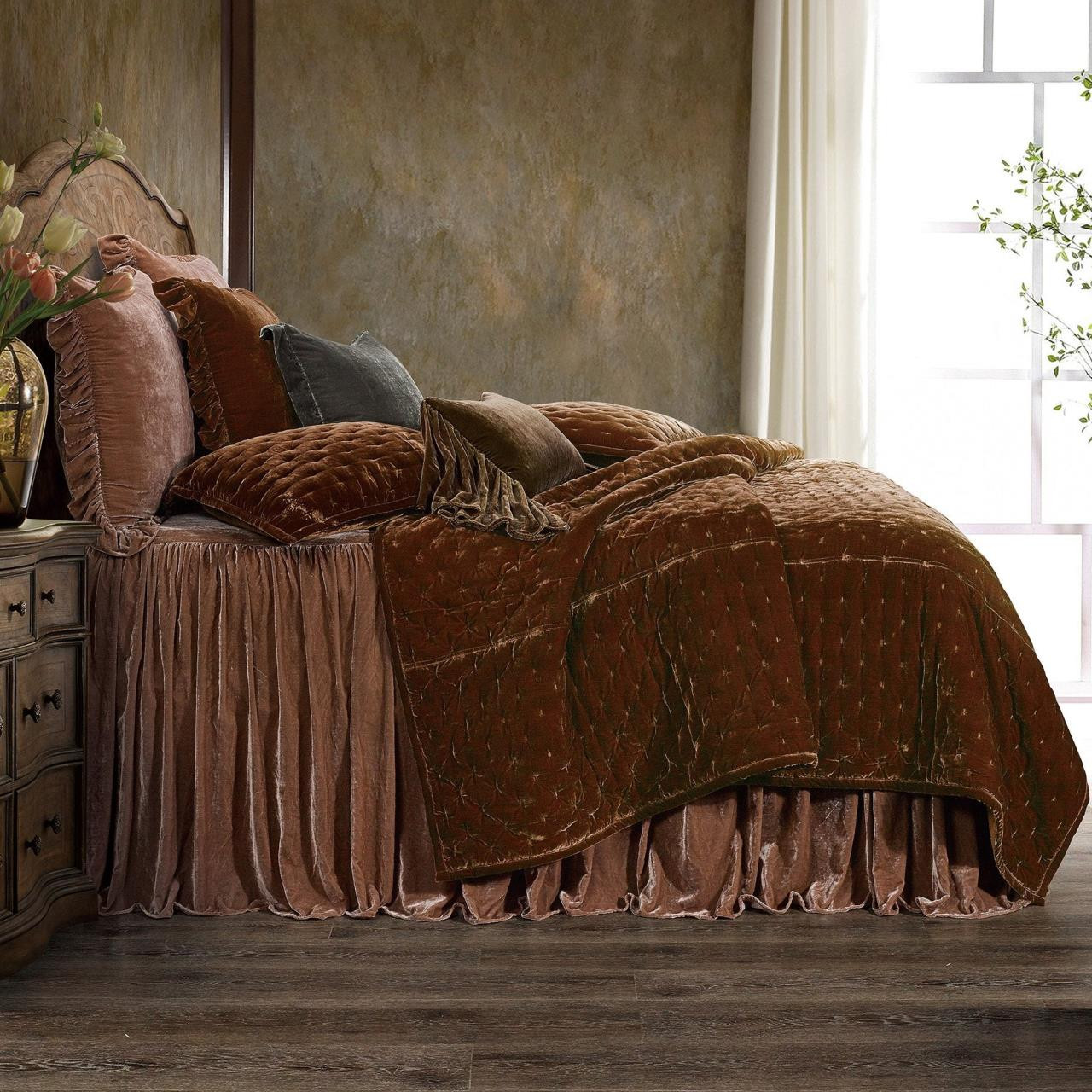 Designer Bedding, Curtains & Decor Paul's Home Fashions