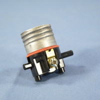 Leviton Push Through Light Socket Lamp Holder Core 660W 250V 7080-M Bulk