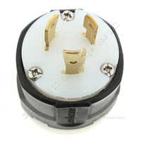 Cooper Black Industrial Grade Locking Ultra Grip Plug 20A 125V 2-Pole 3-Wire NEMA L5-20P AHL520P