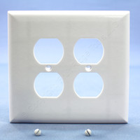 Pass & Seymour White Jumbo Thermoset 2-Gang Outlet Cover Duplex Receptacle Plastic Wallplate SPO82-W