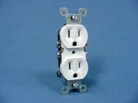 Leviton White Residential Duplex Receptacle Outlet 5-15R 15A 125V Bulk 5320-W