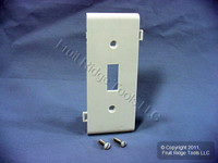 New Leviton White Middle Sectional Standard Toggle Switch Wallplate Cover PSC1-W