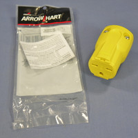Cooper Arrow Hart Yellow QuickGrip Straight Blade Connector 2P3W NEMA 6-15 15A 250V AH5669Y