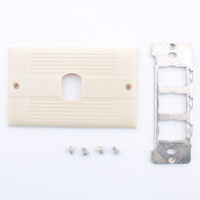 Eagle Ivory Horizontal Despard Switch/Outlet Wallplate 1-Port w/Mounting Strap 951V
