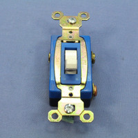 Pass & Seymour White Commercial HARD USE 3-Way Quiet Toggle Wall Light Switch 15A 120/277V Bulk CSB15AC3-W