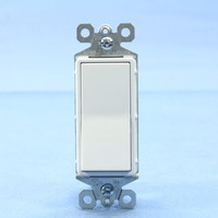 Pass & Seymour Trademaster White Decorator 3-Way Rocker Wall Light Switch 15A 120/277VAC TM873-W