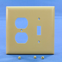 Pass and Seymour Ivory Trademaster Jumbo UNBREAKABLE Toggle Switch Duplex Outlet Wallplate TPJ18-I