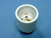 Leviton Medium Base Keyless Porcelain Lamp Holder Pan Light Socket Hickey 3152-8