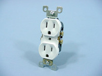 Leviton White Residential Duplex Receptacle Outlet NEMA 5-15R 15A Bulk 5320-SW