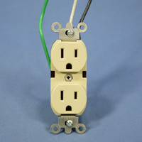 Leviton Ivory INDUSTRIAL Grade Straight Blade Receptacle Duplex Outlet Wire Leads NEMA 5-15R 15A 125V 5262-LI