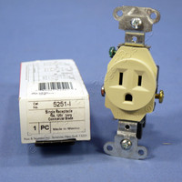 Pass & Seymour Ivory Spec Grade Single Receptacle Outlet 15A 125V 5251-I Boxed