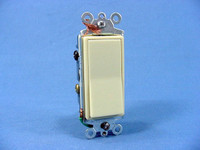 Leviton Ivory DOUBLE POLE Decora Rocker Wall Light Switch 15A 5602-2I