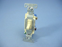 Cooper Wiring Devices Ivory Toggle Wall Light Switch 3-WAY Quiet 15A 120V 1303-7V