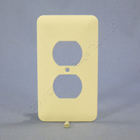 Mulberry Princess Ivory Wrinkle 1-Gang Painted Metal Receptacle Wallplate Duplex Outlet Cover 79101