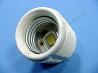 Leviton Medium Base Threaded Porcelain Single Circuit Lamp Holder Light Socket 660W 250V 20080-198