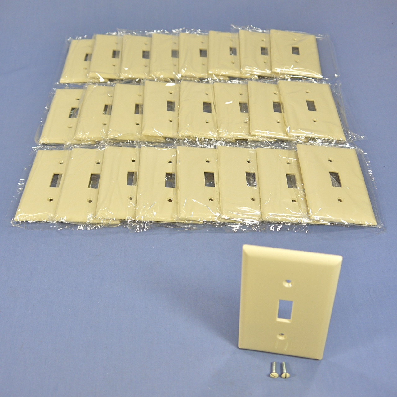 🏠 🔌 25 Cooper RESIDENTIAL Ivory Standard 1-Gang Switch Wallplate Cover  Plates 2134V - In Stock - Fruit Ridge Tools