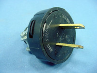 Leviton Black Straight Blade Round Vinyl Heavy Duty Male Plug Cord Clamp 48646