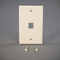 Cooper White 1-Gang Flush Mount Modular 1-Port Thermoplastic Wallplate 5510-5EW