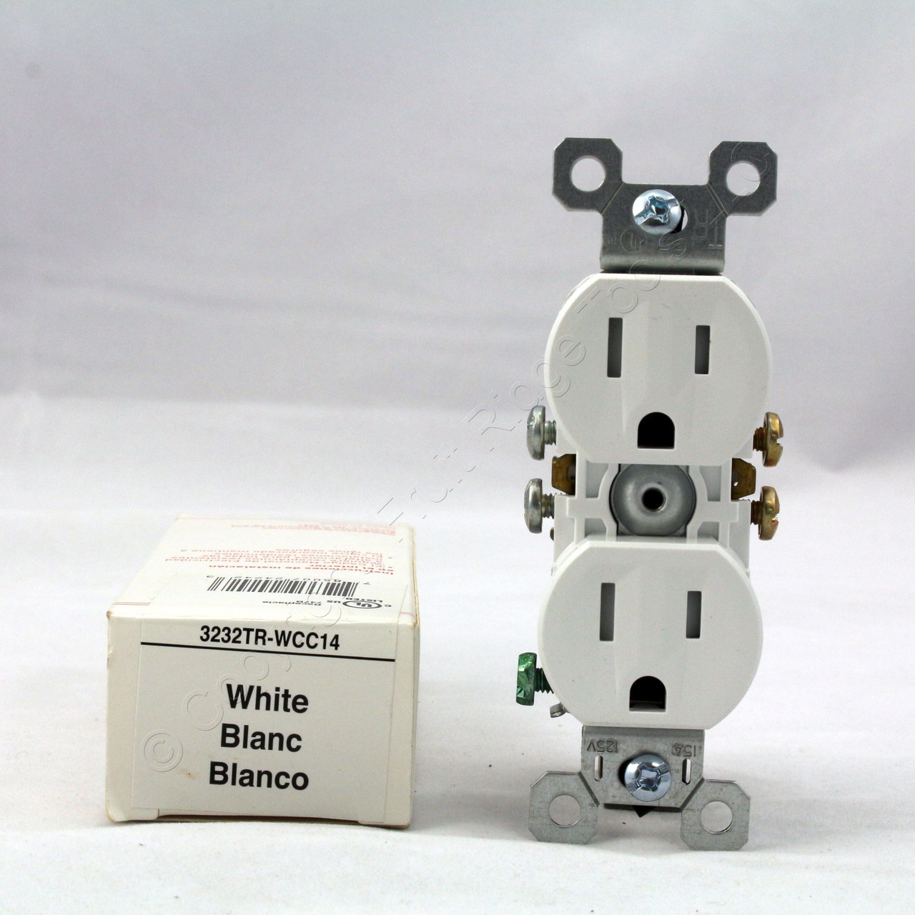 Pass & Seymour 3232TR-ICC14 Tamper Proof Duplex Receptacle 15A 125VAC Ivory 