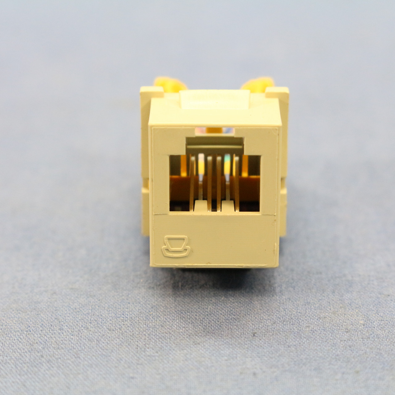 New Hubbell netSELECT Ivory Snap-In 6-Wire Telephone Jack 6