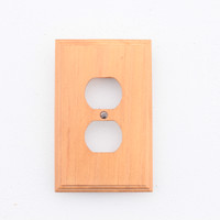 Oak Finished Pine Wood Receptacle 1-Gang Wallplate Duplex Outlet Cover 89203-POK
