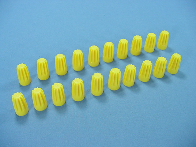 20 Leviton Yellow Solderless Twist-on Electrical Wire Connectors 18-12 Gauge 12775 - In Stock ...