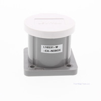 Leviton 16 Series White Panel Mount Housing Plastic Automatic Closing Lid Bulk 16S31-W