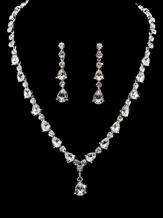 Bridal Necklace Set | NL1861 - En Vogue Bridal Accessories