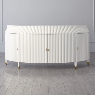 Global Views Fountain Buffet