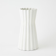 Global Views Gaspard Vase