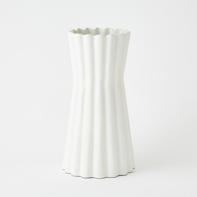 Global Views Gaspard Vase
