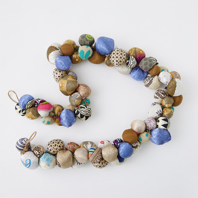 Global Views Willy - Nilly Bunting - Neutral