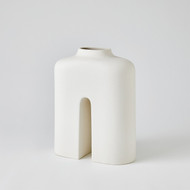 Studio A Guardian Vase - White - Cream - Lg