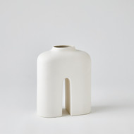 Studio A Guardian Vase - White - Cream - Med