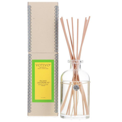 Votivo Aromatic Reed Diffuser Island Grapefruit