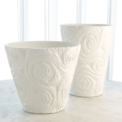 Global Views Swirled Vase - Matte White - Sm