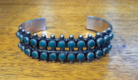 ZUNI PAWN VINTAGE SNAKE EYE PETTIPOINT DOUBLE ROW GREEN TURQUOISE BRACELET