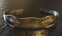 VINTAGE PAWN SILVER SPOON BRACELET AUTHENTIC SIGNED WM.A ROGERS ONEIDA LTD 
