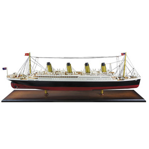 Titanic Model